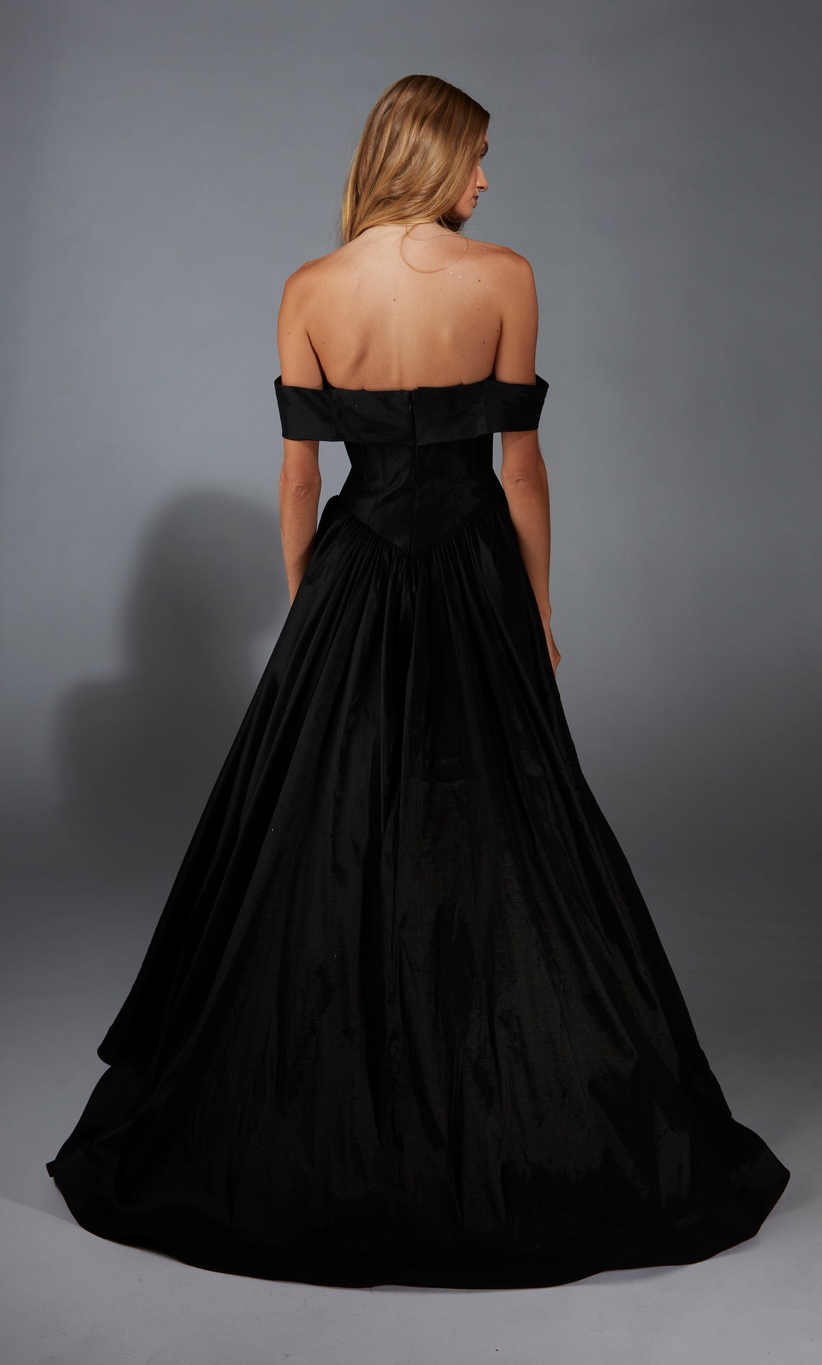 Alyce Paris 1889 The Secret Robe - Long Off the épaule Pockets Ballgown Robe