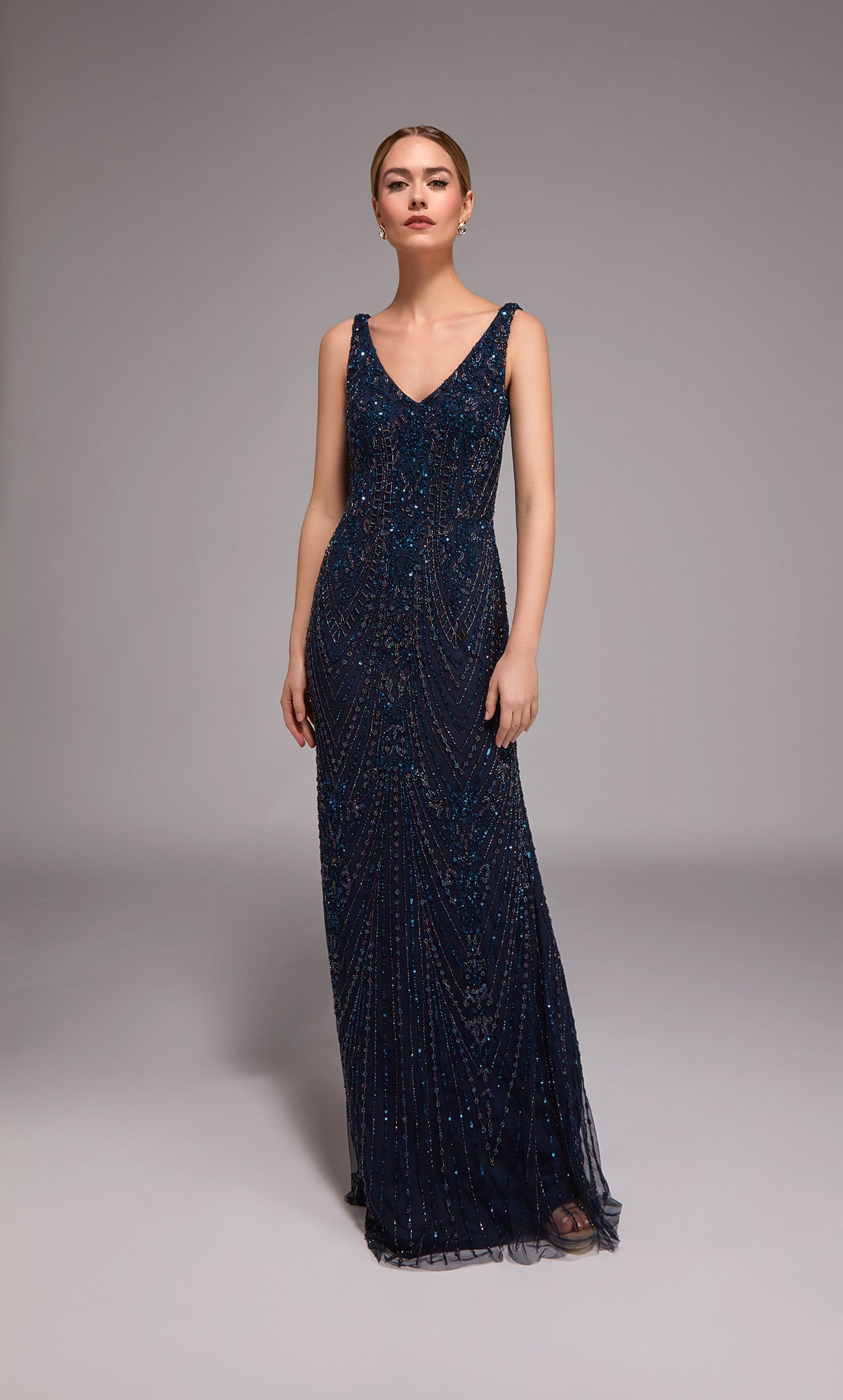 Alyce Paris 27786 Ocasião Especial Vestido reto embelezado de decote em V