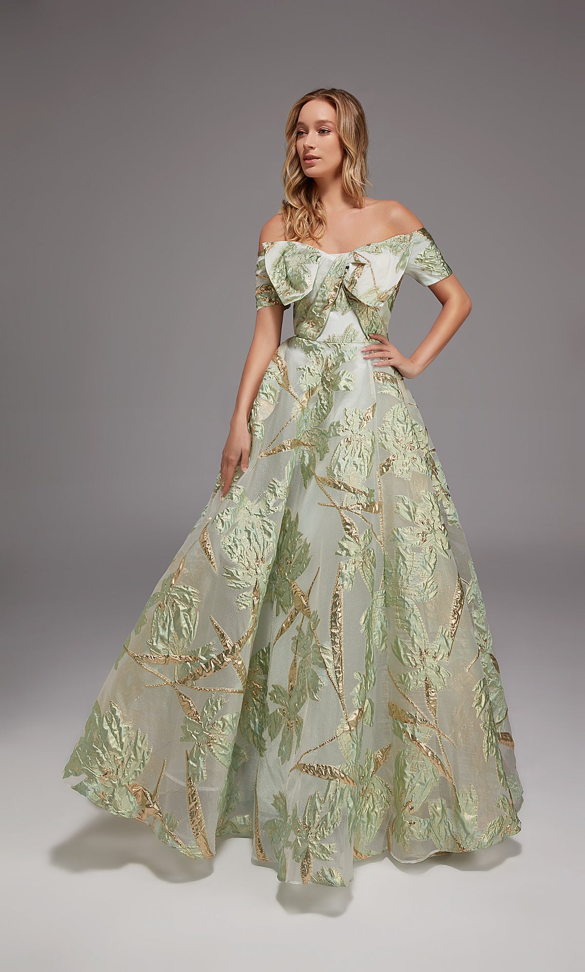 Alyce Paris 27804 Besonderer Anlass vom Schulterausschnitt verschönerte ein Linienkleid