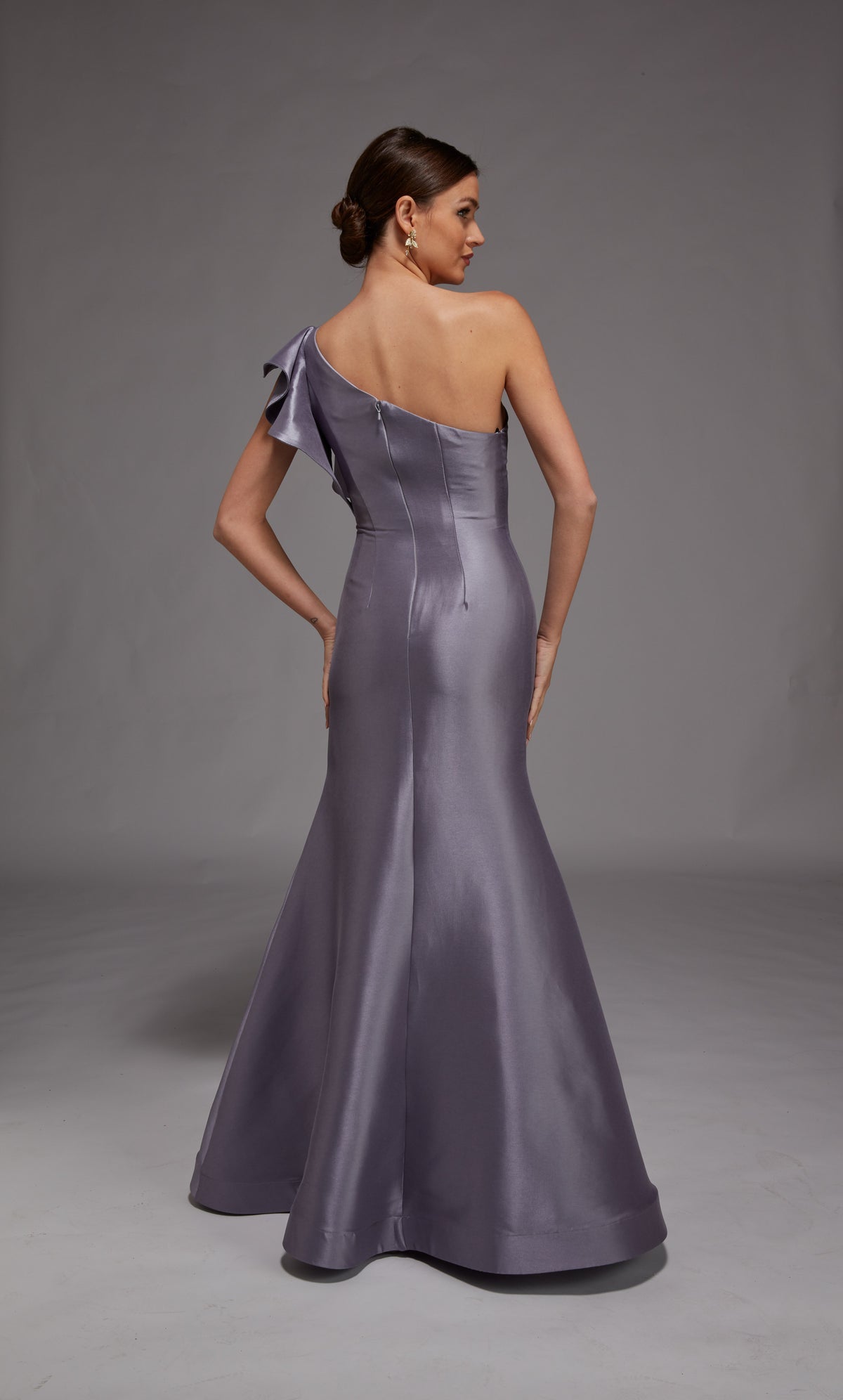 ALYCE Paris 27826 Ocasión especial Vestido sirena con escote de un hombro y volantes