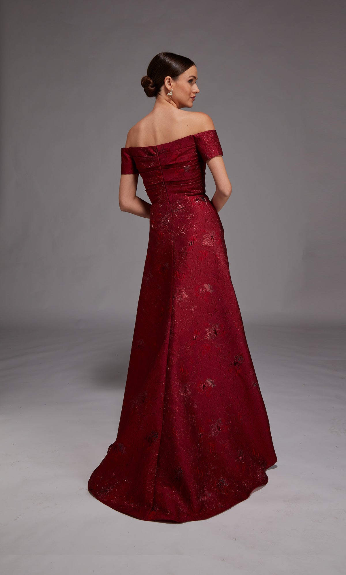 Alyce Paris 27828 Occasione speciale fuori dalla scollatura delle spalle arruffato/drappeggiato un abito da linea