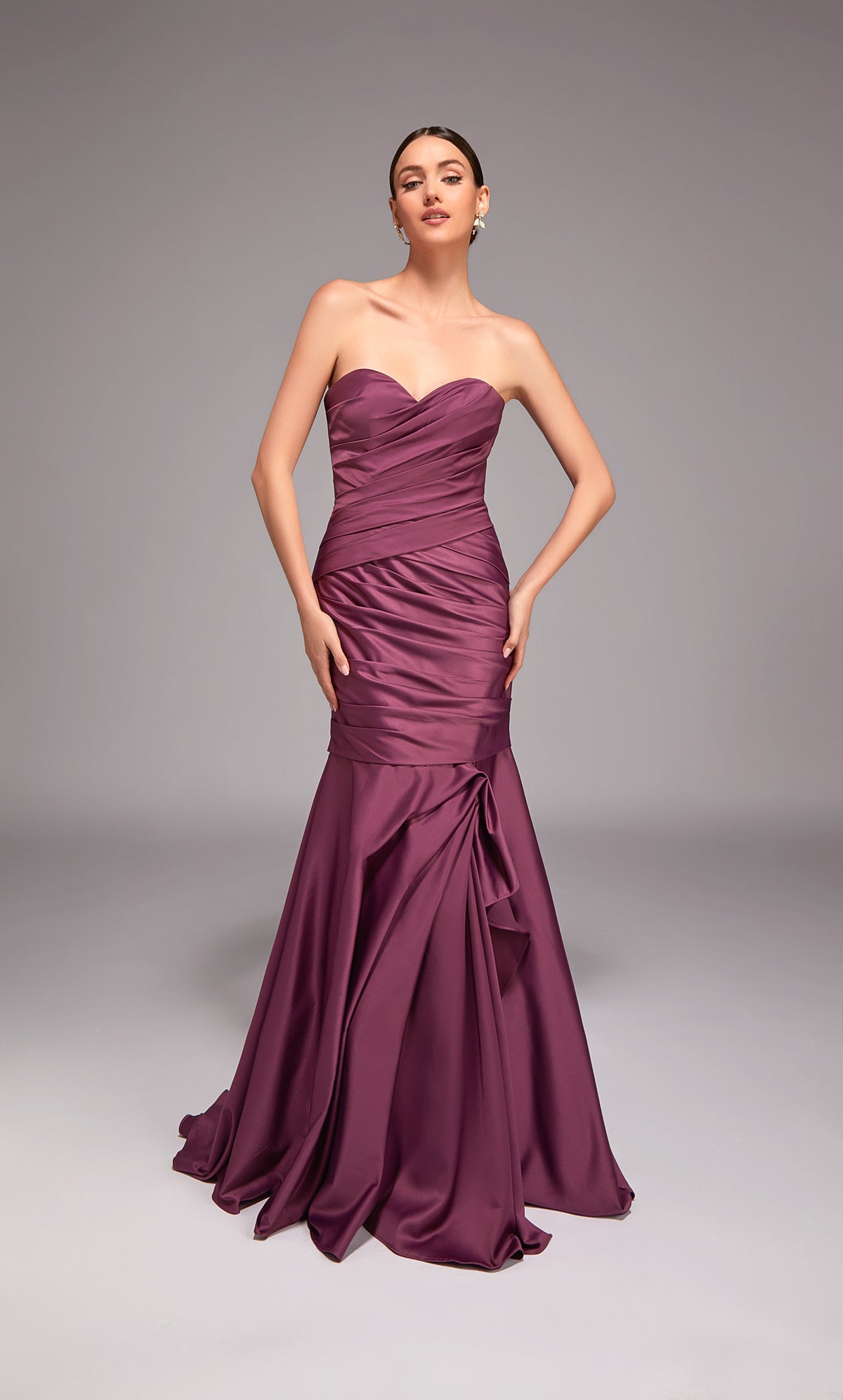 Alyce Paris 27836 Occasione speciale fuori dalla scollatura delle spalle Abito sirena arricciata/drappeggiata