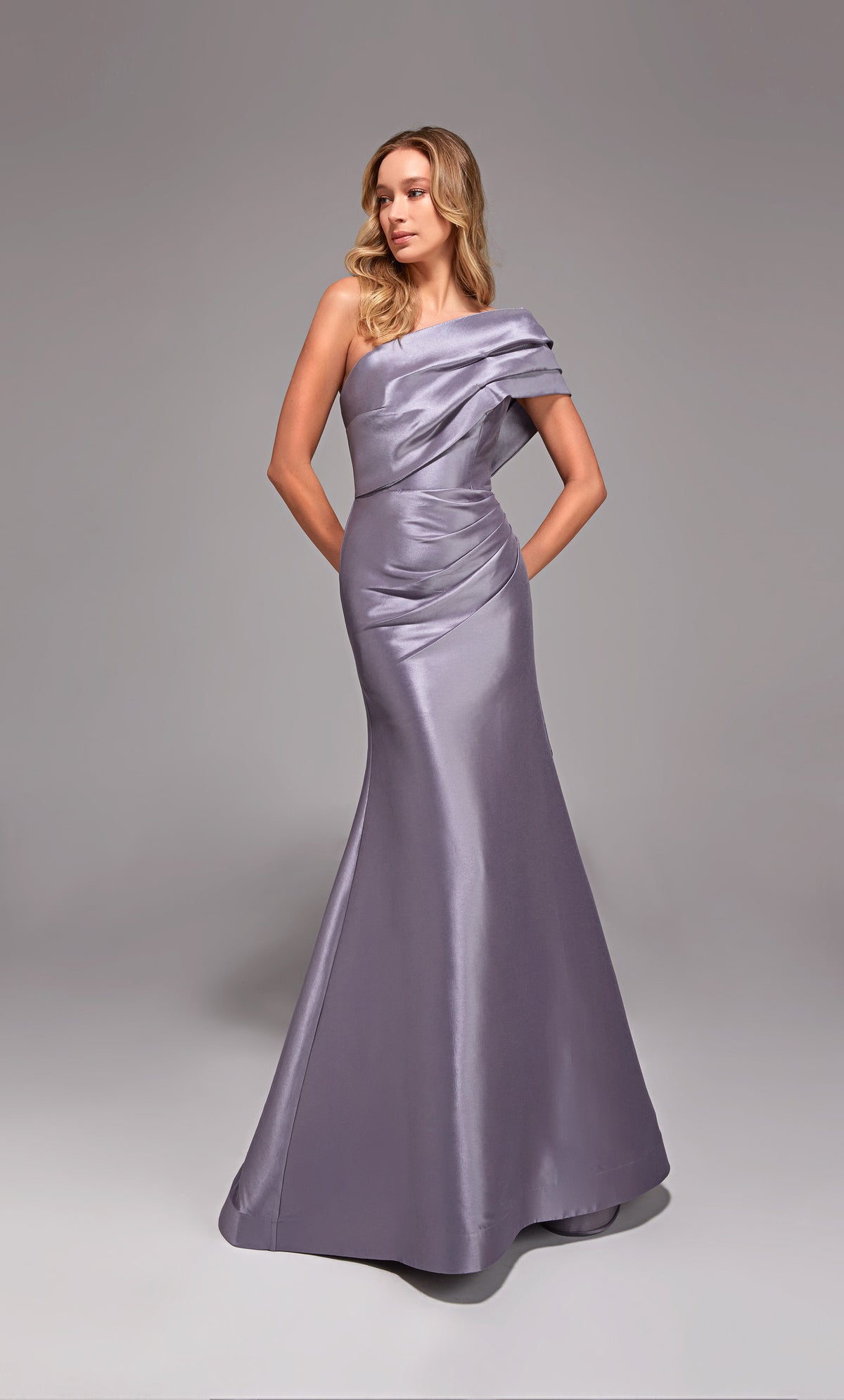 Alyce Paris 27838 Ocasión especial Un hombro Escote Ruched/Drapeado Fit N Vestido Flare