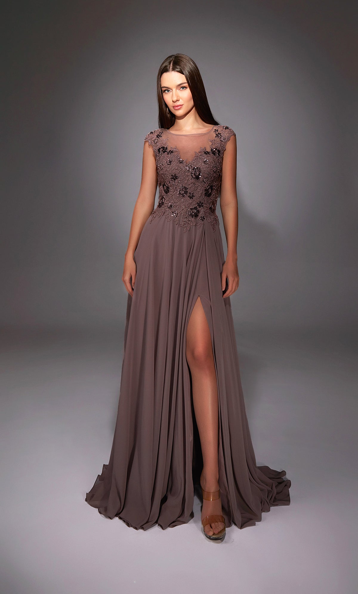 Alyce Paris 27842 Vestido de tren de escote de bote especial