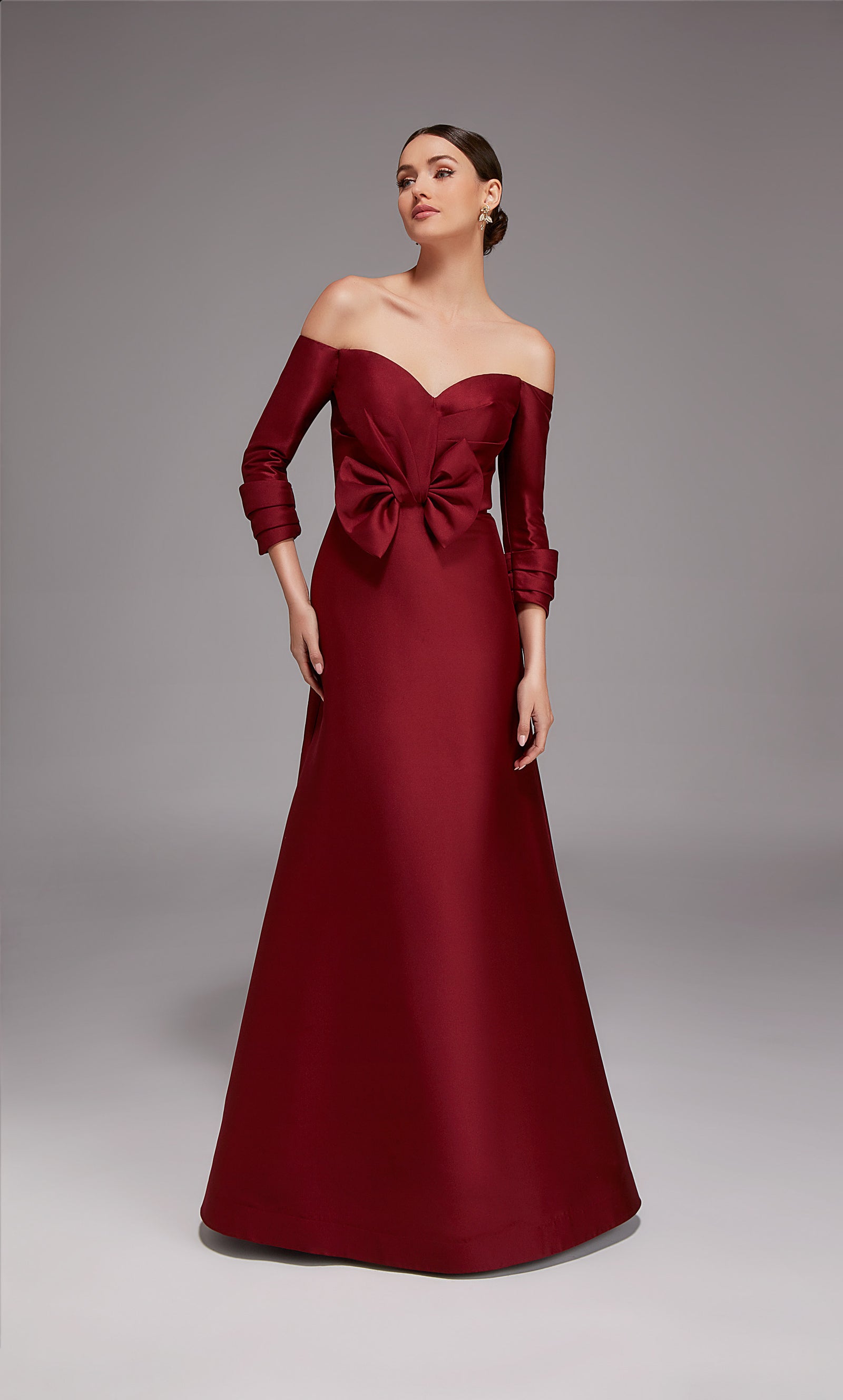 Alyce Paris 27859 Occasion spéciale hors du décolleté de l'épaule Chic une robe de ligne
