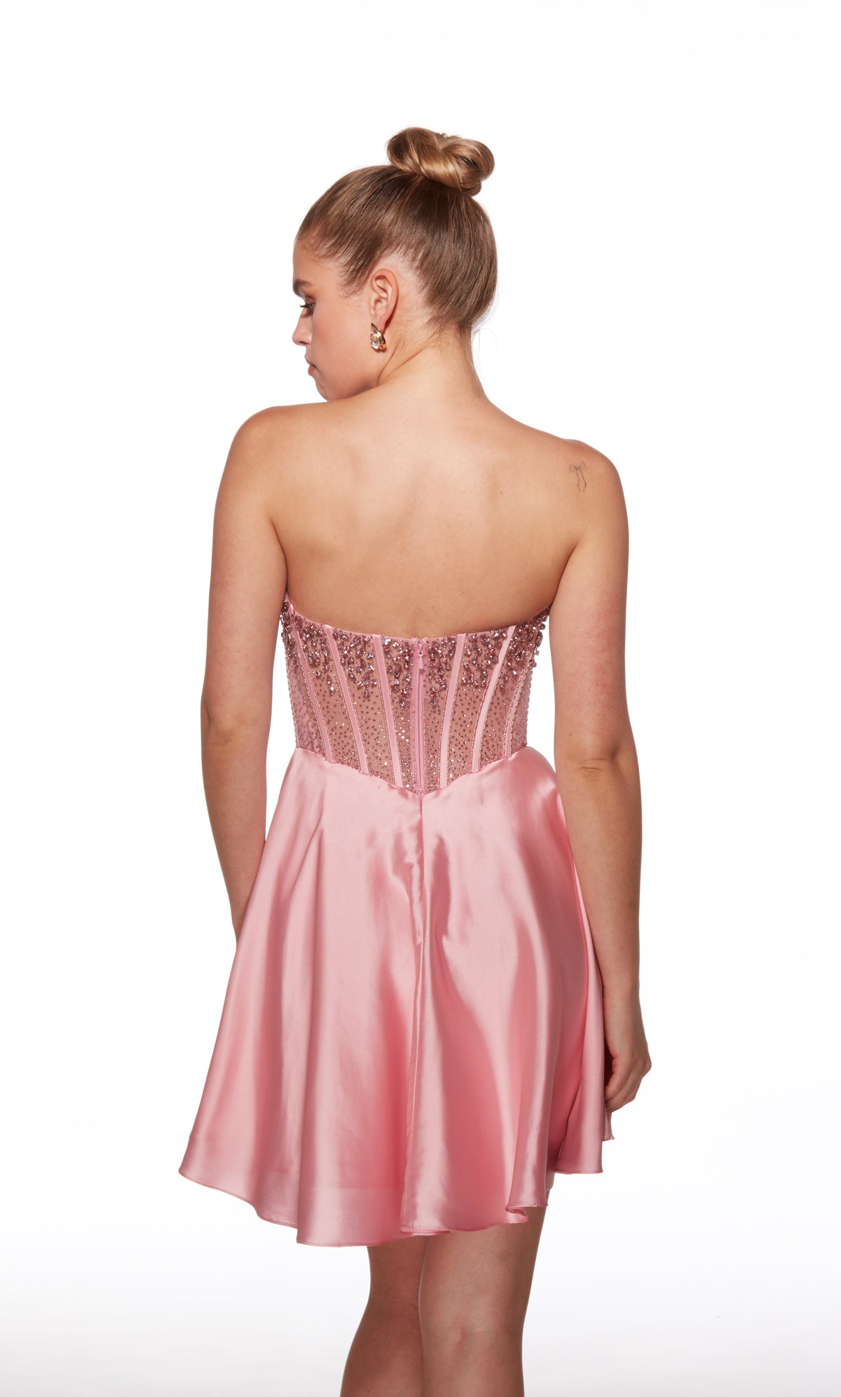 Alyce Paris 40101 Heimkehr kurz trägerloser Ausschnitt verschönerte ein Linienkleid