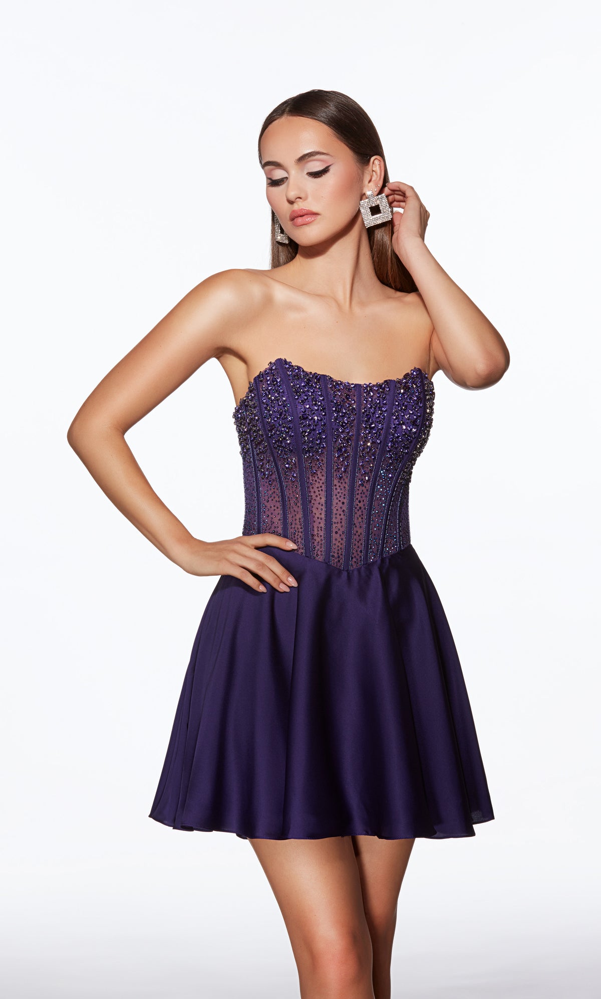 Alyce Paris 40101 Heimkehr kurz trägerloser Ausschnitt verschönerte ein Linienkleid