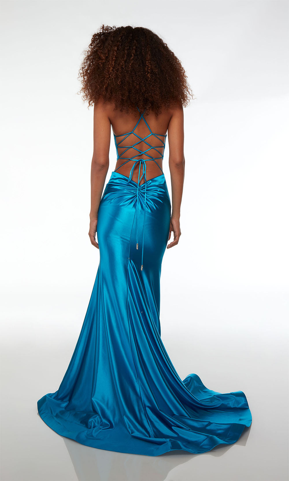 ALYCE Paris 61674 Alyce Long Plunging Neckline Simple Mermaid Dress