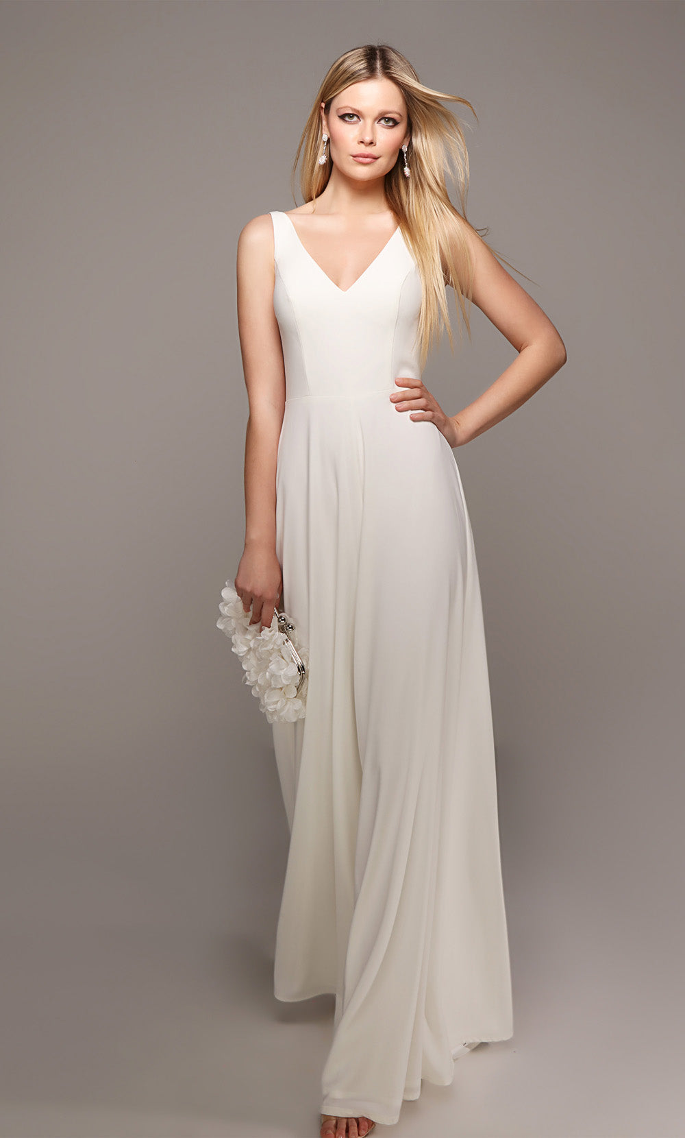 Alyce Paris 70021 Robe de combinaison Bridal en V-Neck Chic