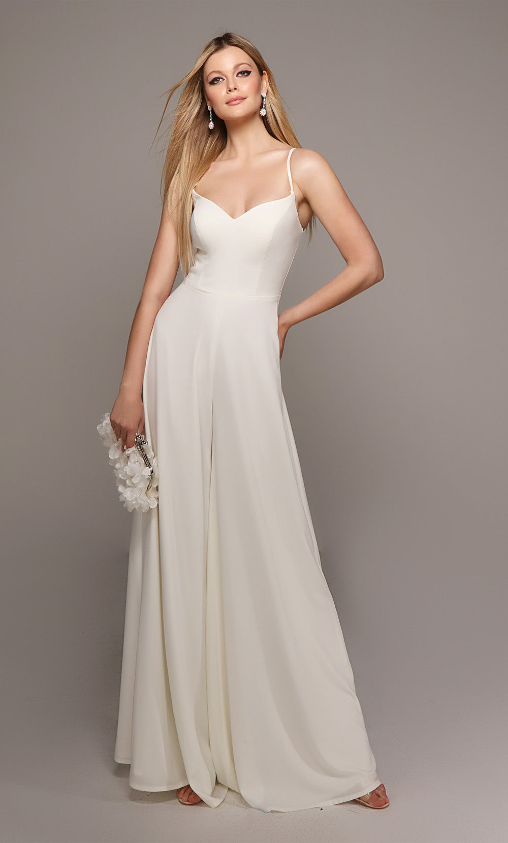 ALYCE PARIS 70022 Abito da salto modesto da sposa
