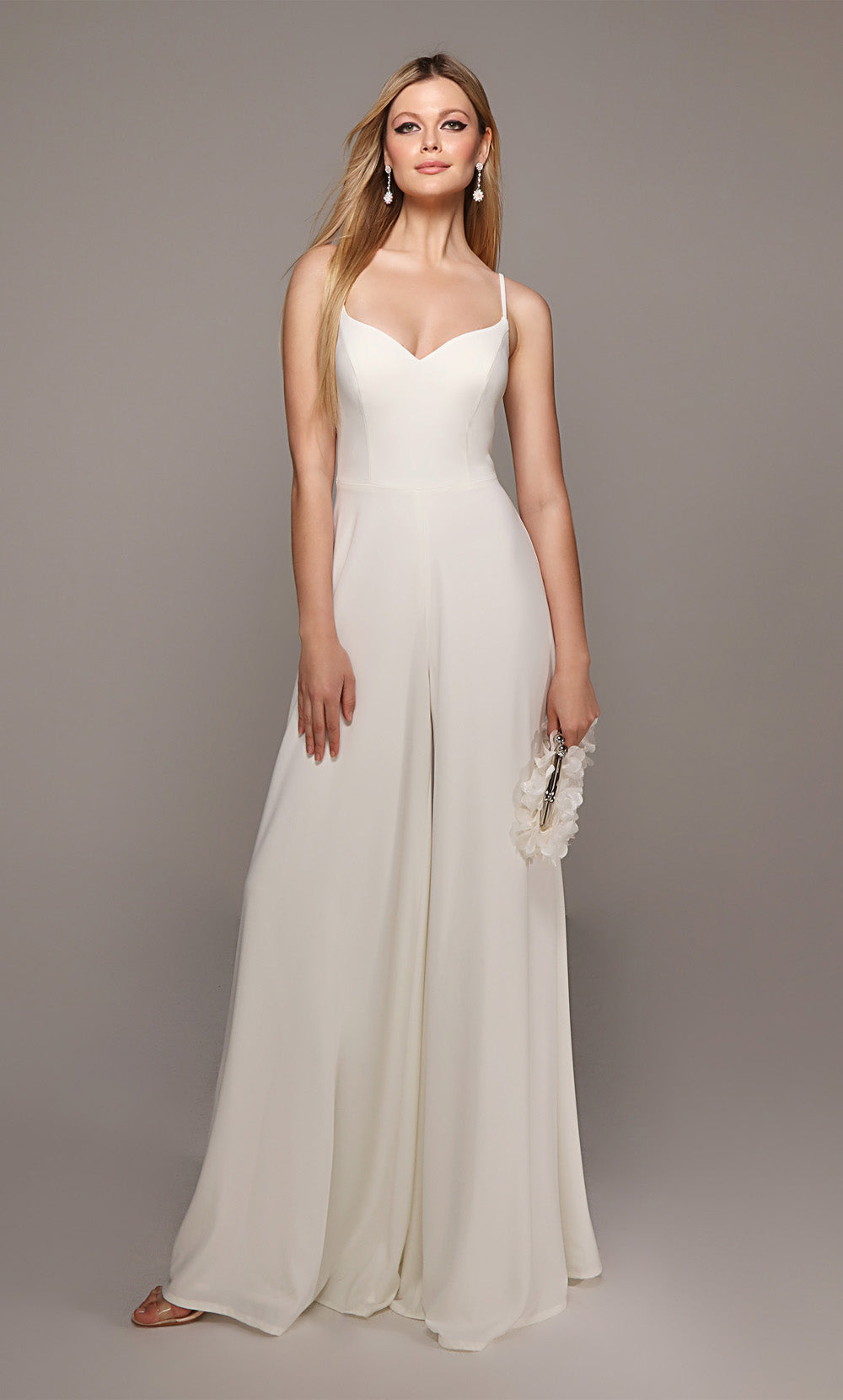 ALYCE PARIS 70022 Abito da salto modesto da sposa