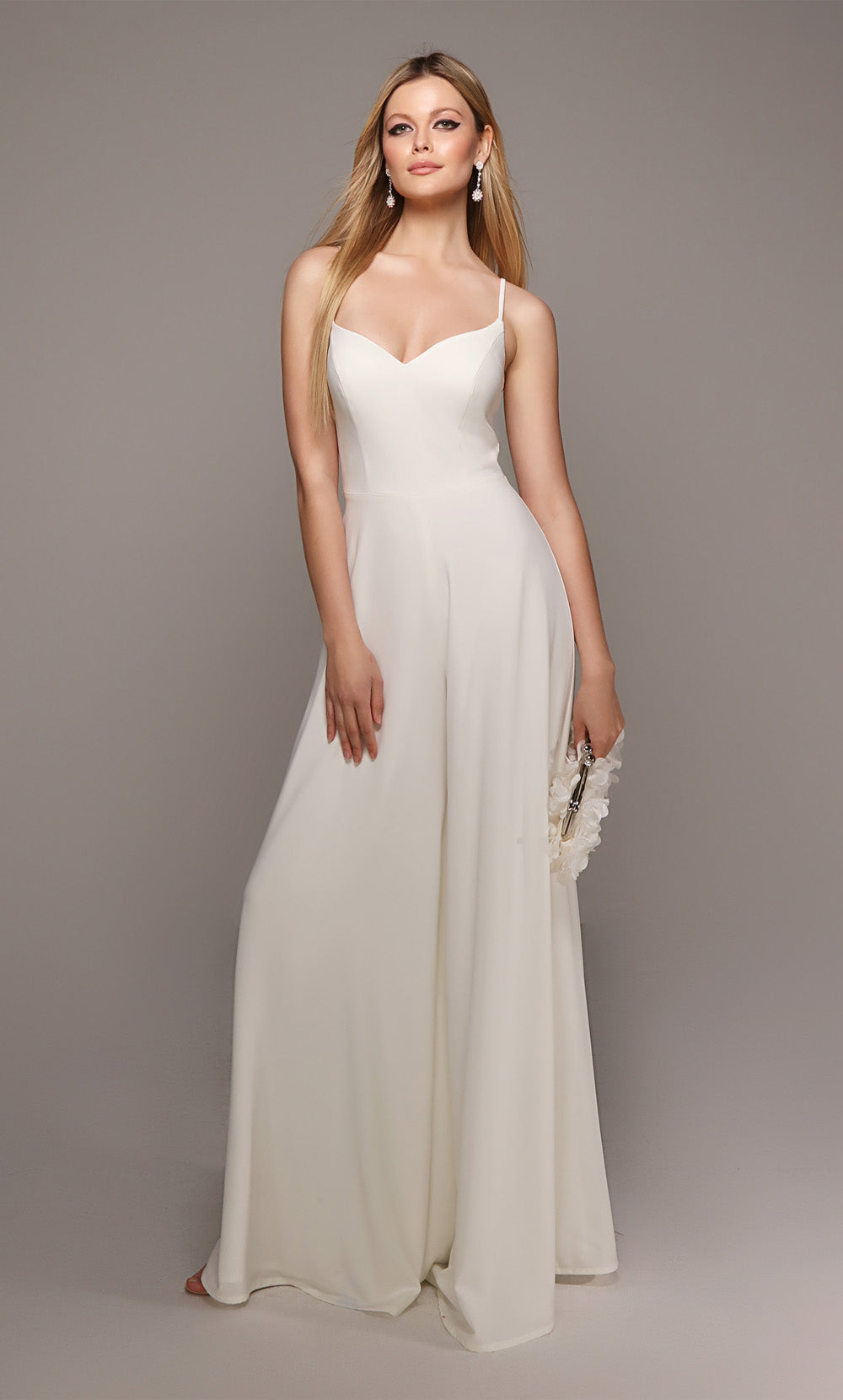 ALYCE PARIS 70022 Abito da salto modesto da sposa