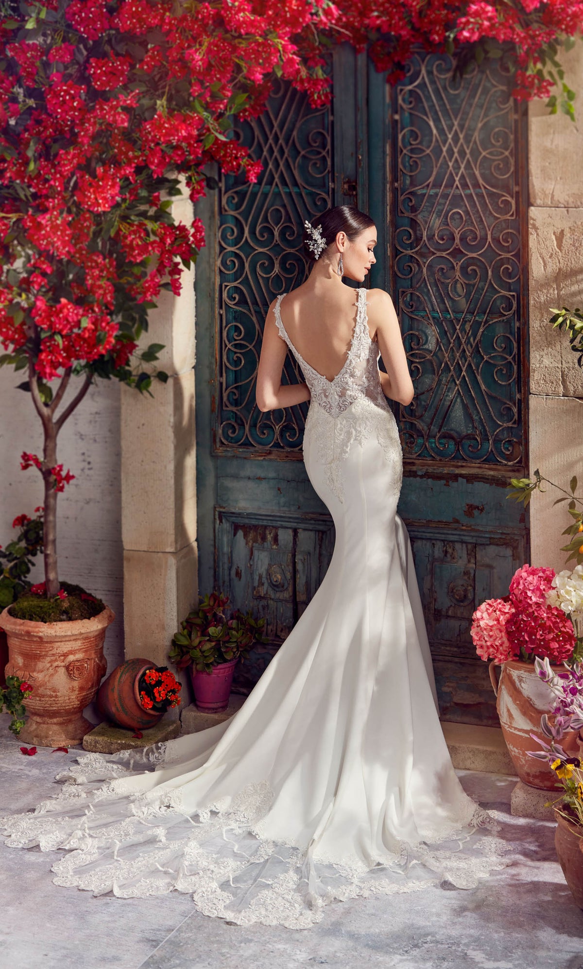 Alyce Paris 7027 Bridal hundido Train Fit N Vestido de brea