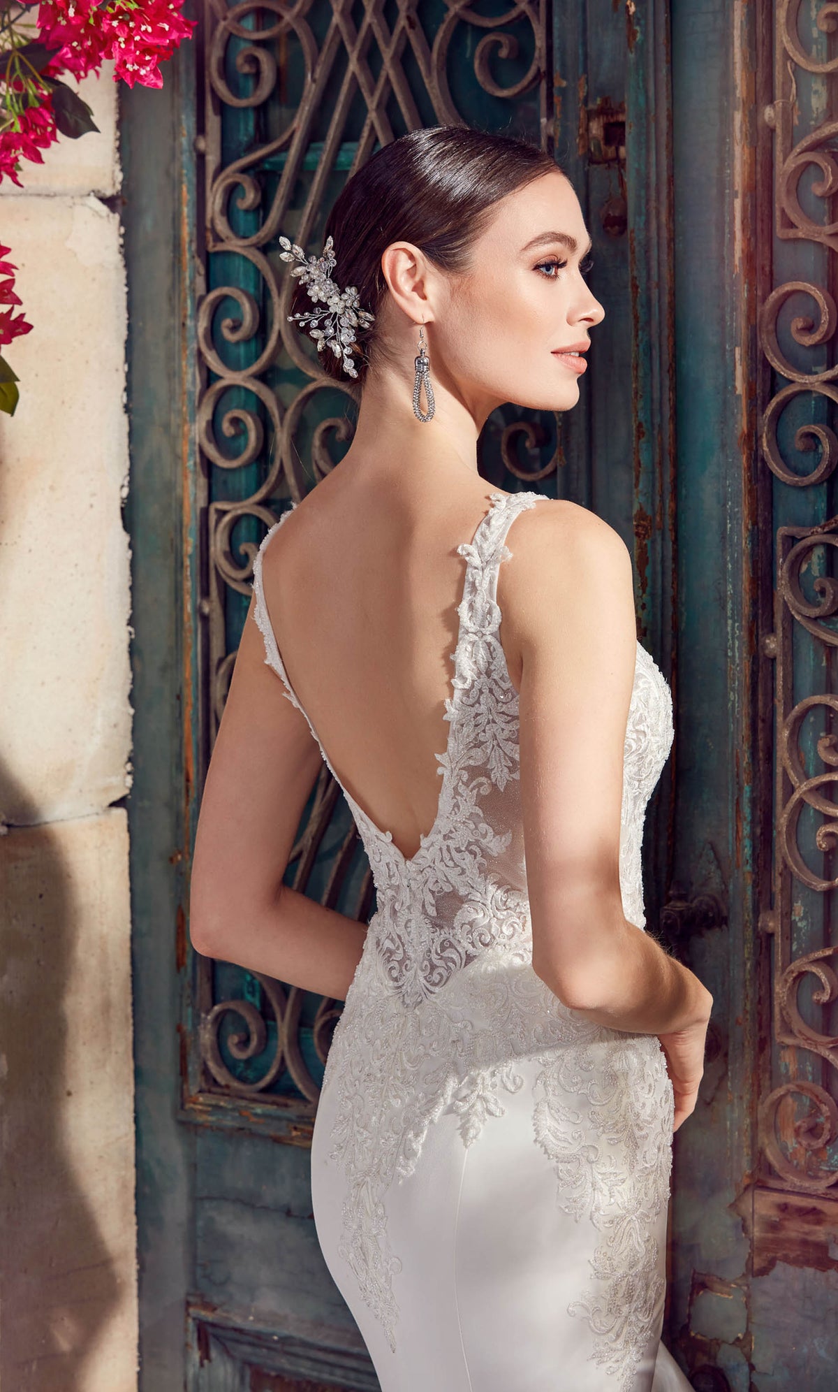 Alyce Paris 7027 Bridal hundido Train Fit N Vestido de brea