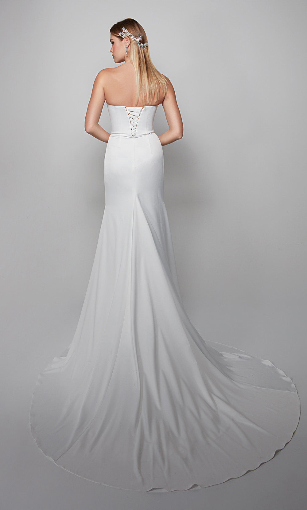 ALYCE Paris 7056 Bridal Strapless Neckline Train Straight Dress