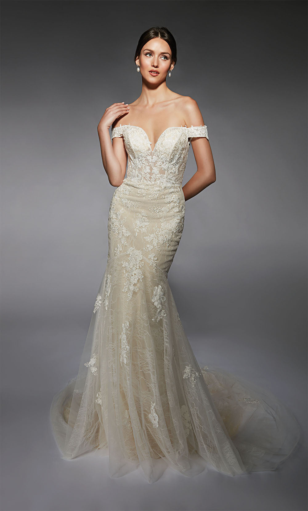 ALYCE Paris 7118 Bridal Off The Shoulder Neckline Corset Mermaid Dress