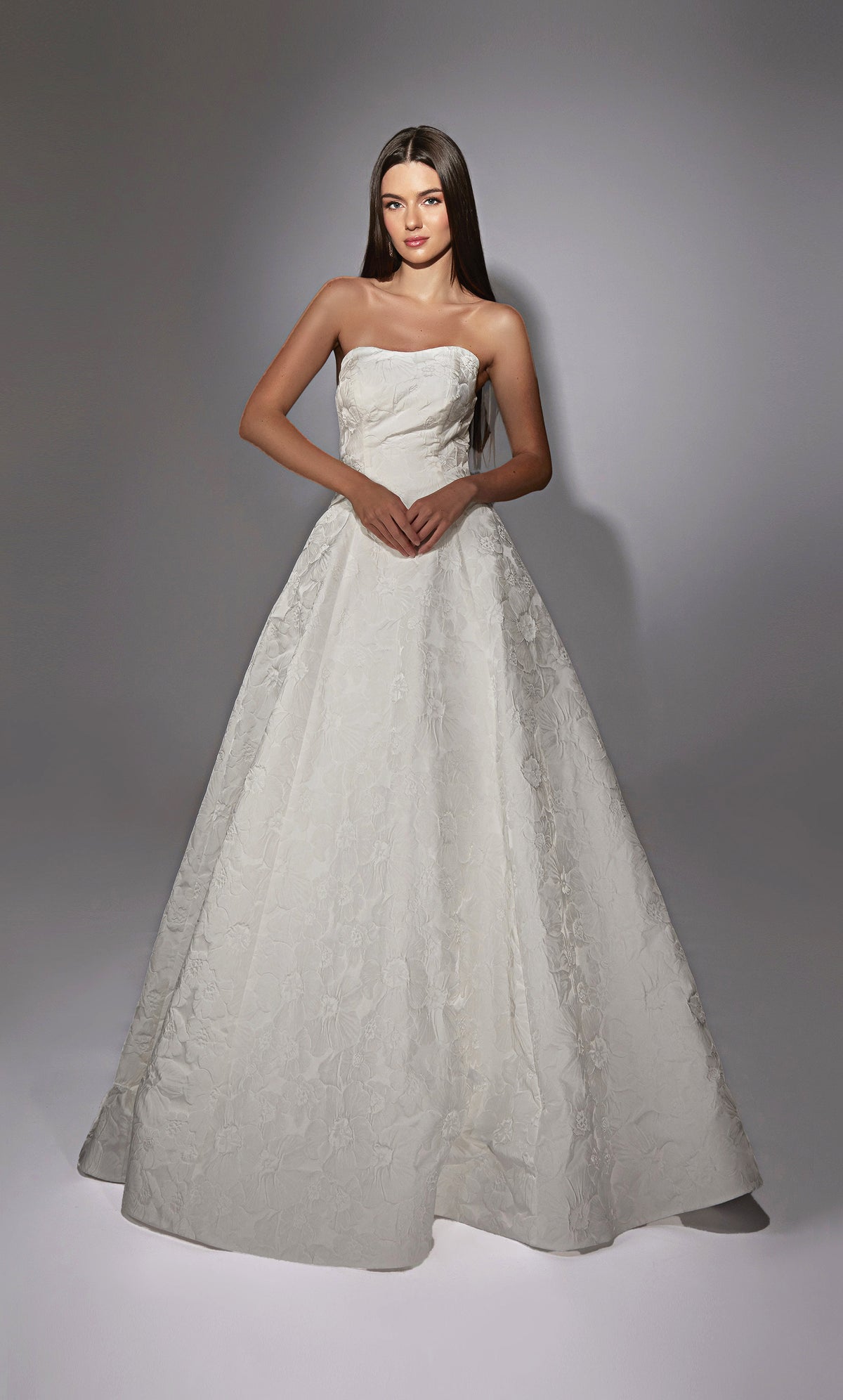 Alyce Paris 7155 decote sem alças de noiva modesto um vestido de linha