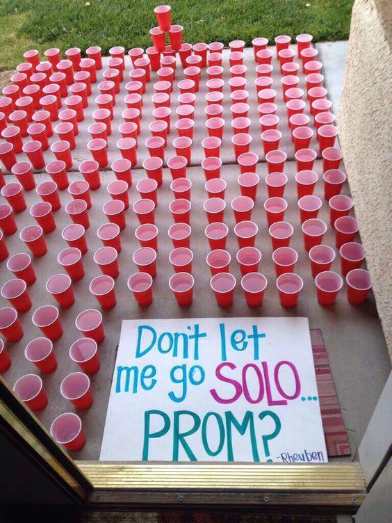 10 Super Cute Promposals - Alyce Paris