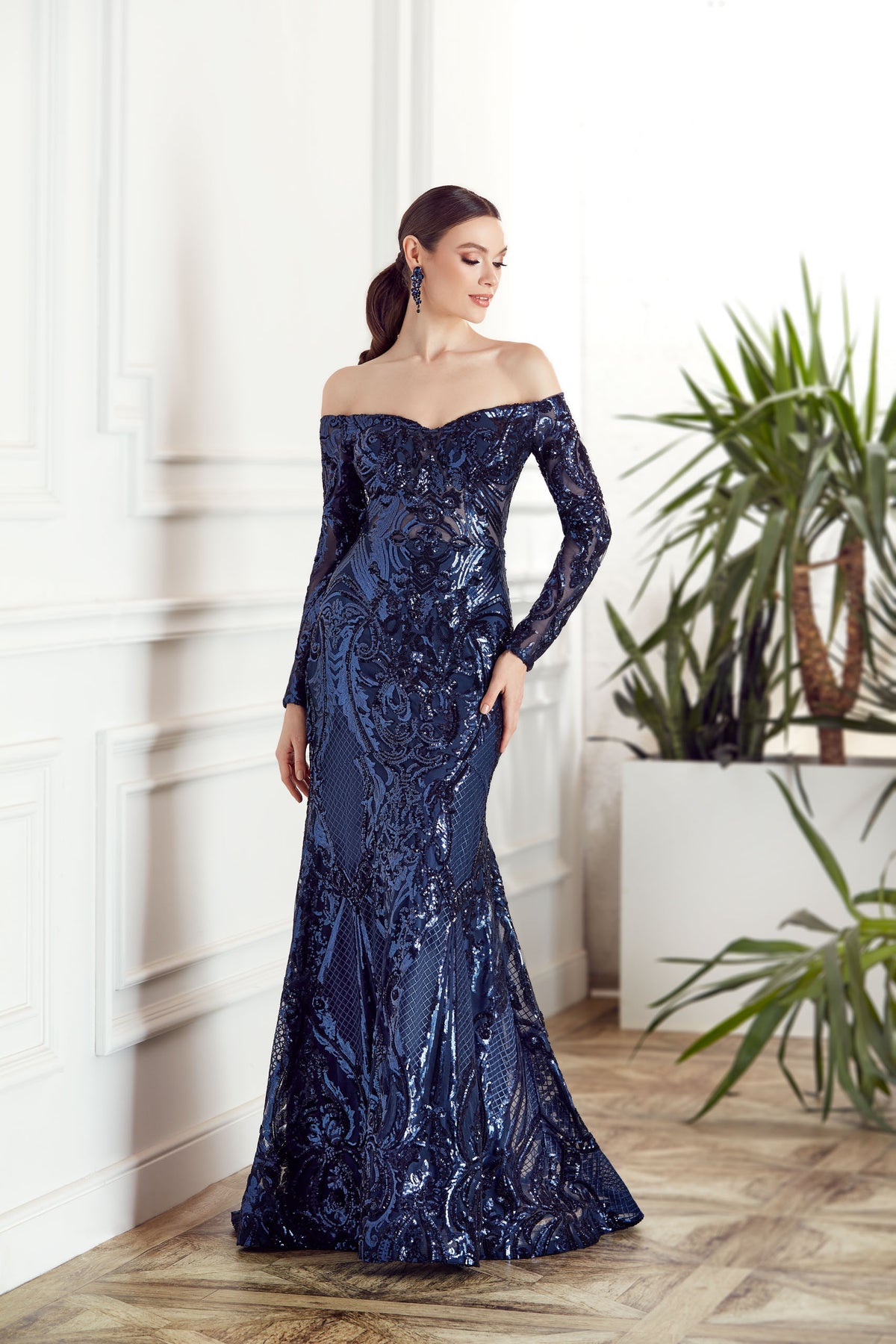 Alyce Paris 27544 Occasion spéciale au large de l&#39;épaule Sparmer / Sparkly Fit n Flare Robe