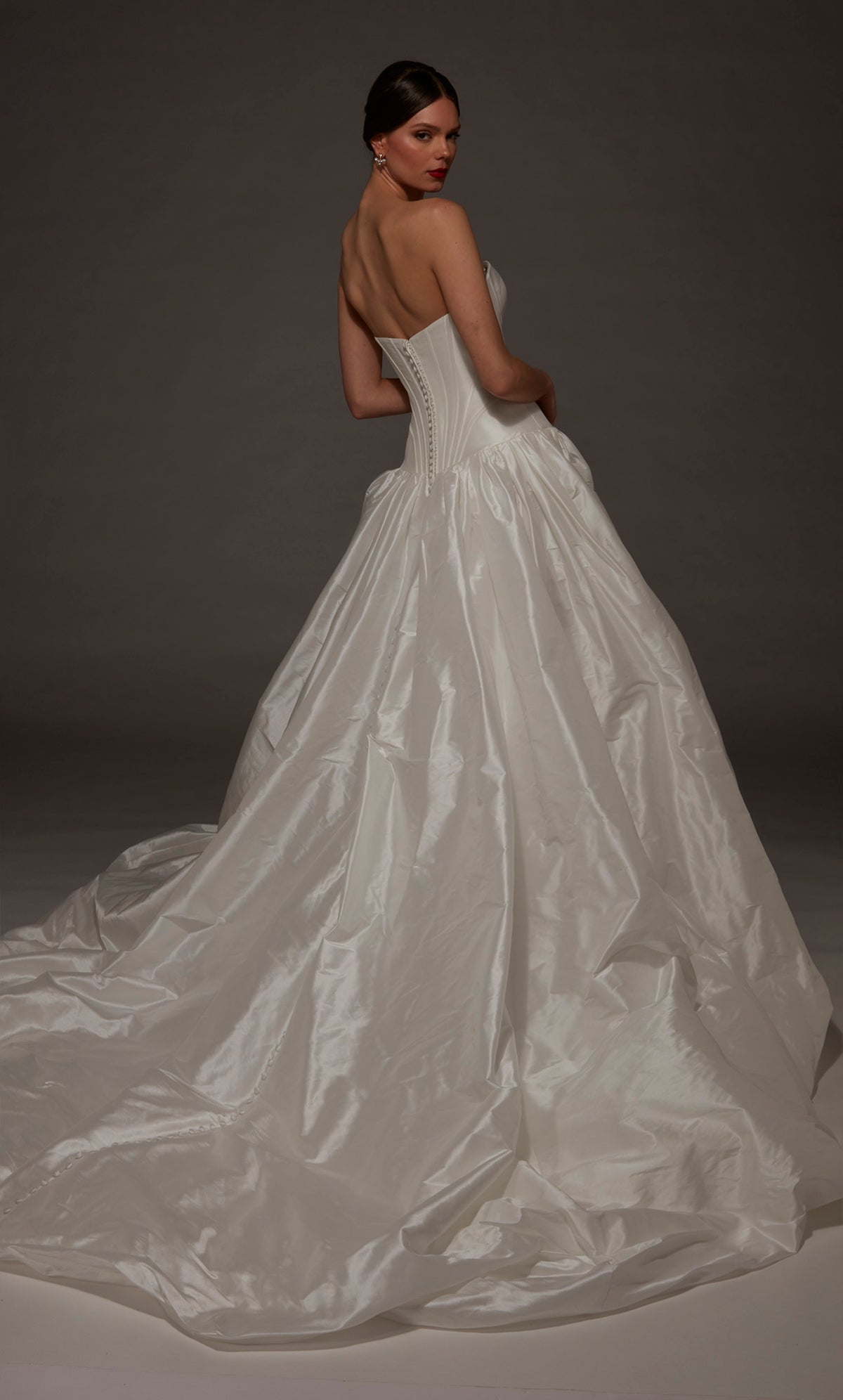 ALYCE Paris 50000 Bridal Cat-eye Neckline Buttons Ballgown Dress
