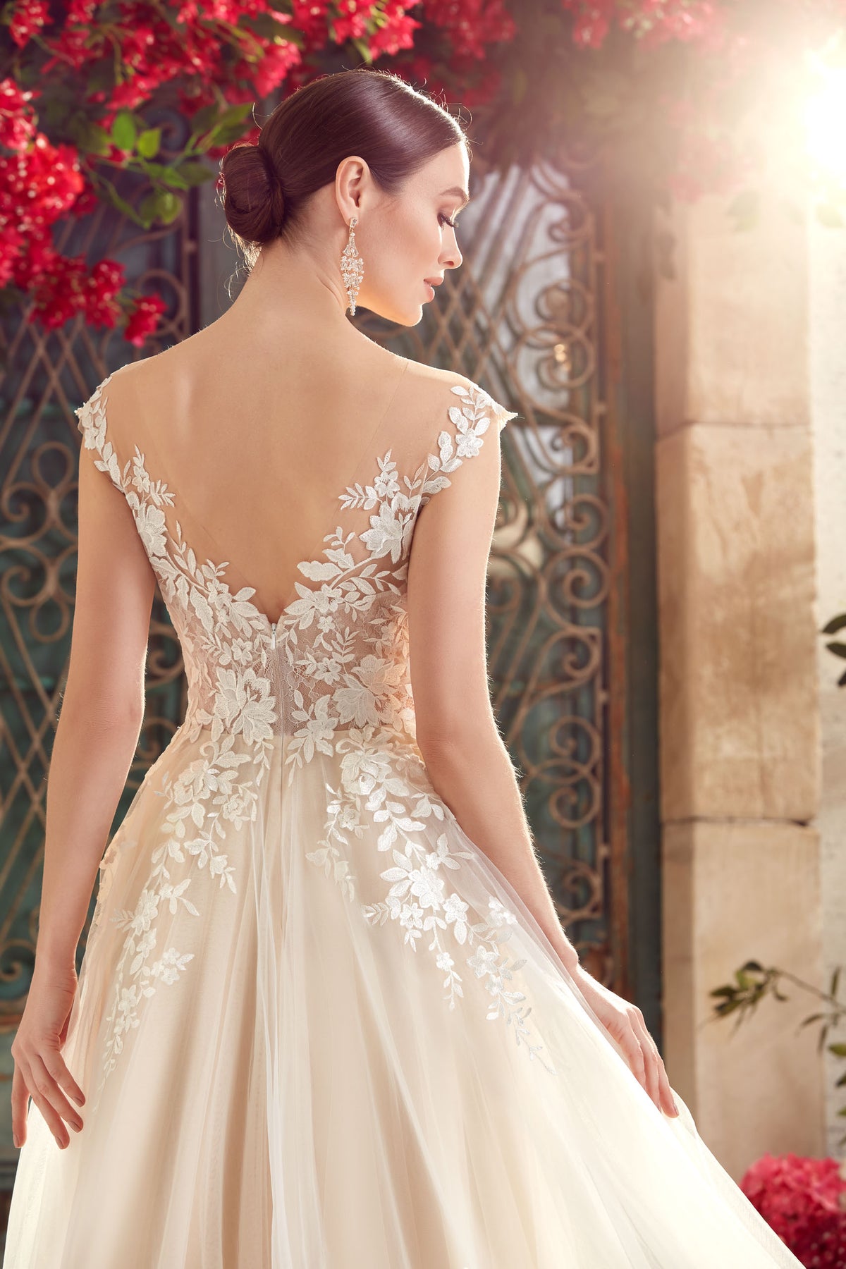 Alyce Paris 5090 Bridal Plongeant l&#39;illusion une robe de ligne