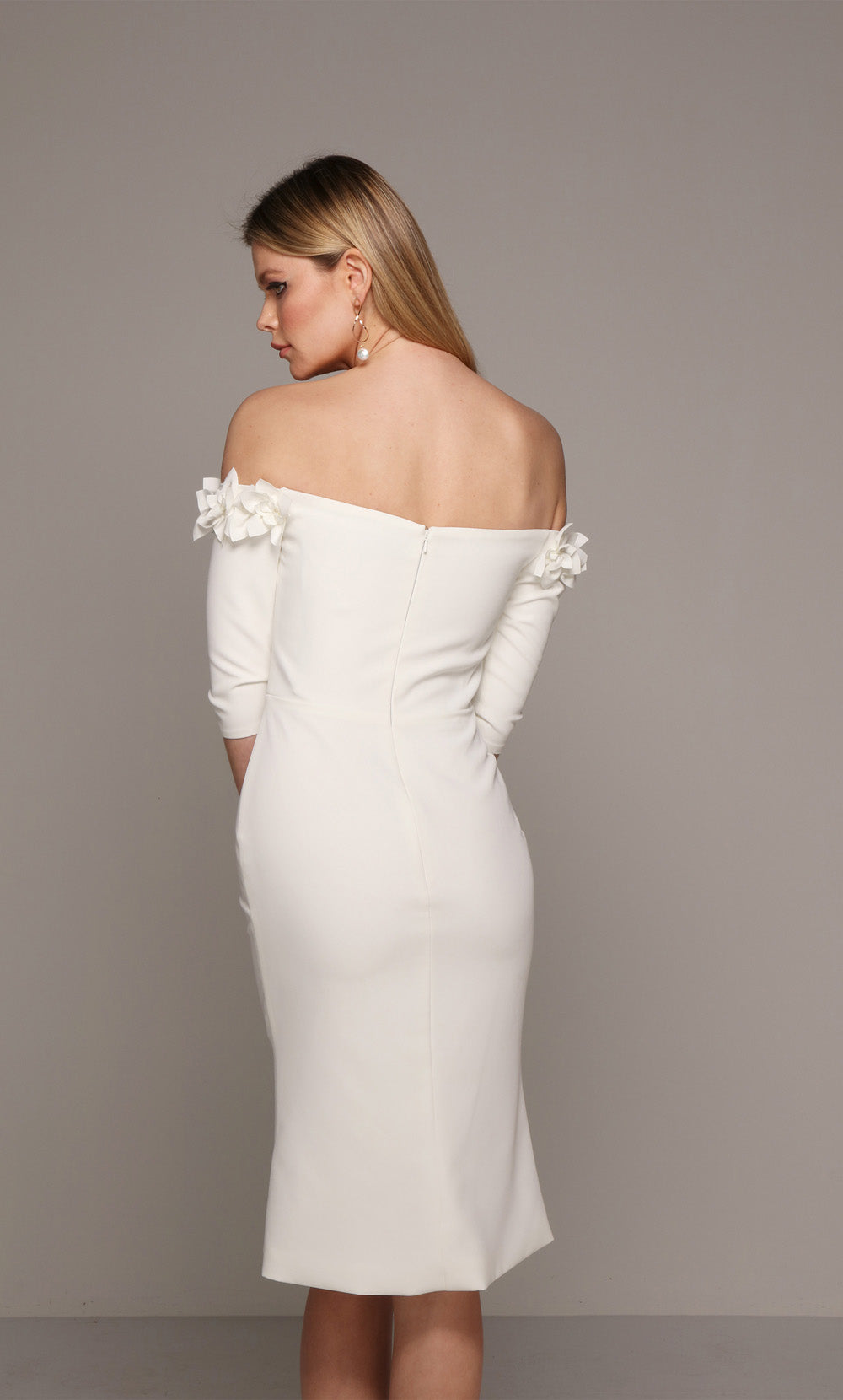 ALYCE PARIS 70003 BRIDAL OFF the épaule Robe droite ornée