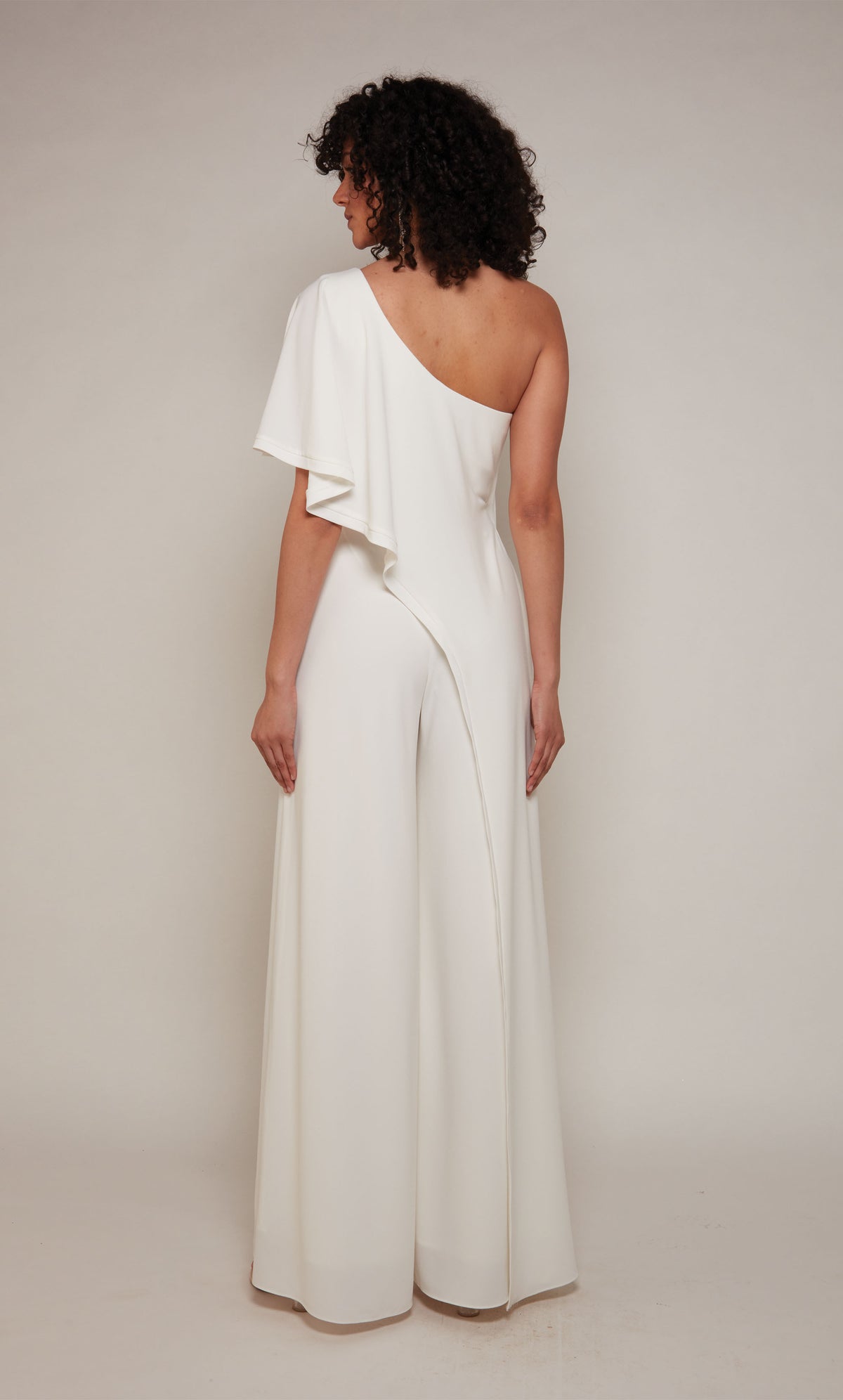 Alyce Paris 70049 Bridal One épaule Robe de combinaison ruée / drapée