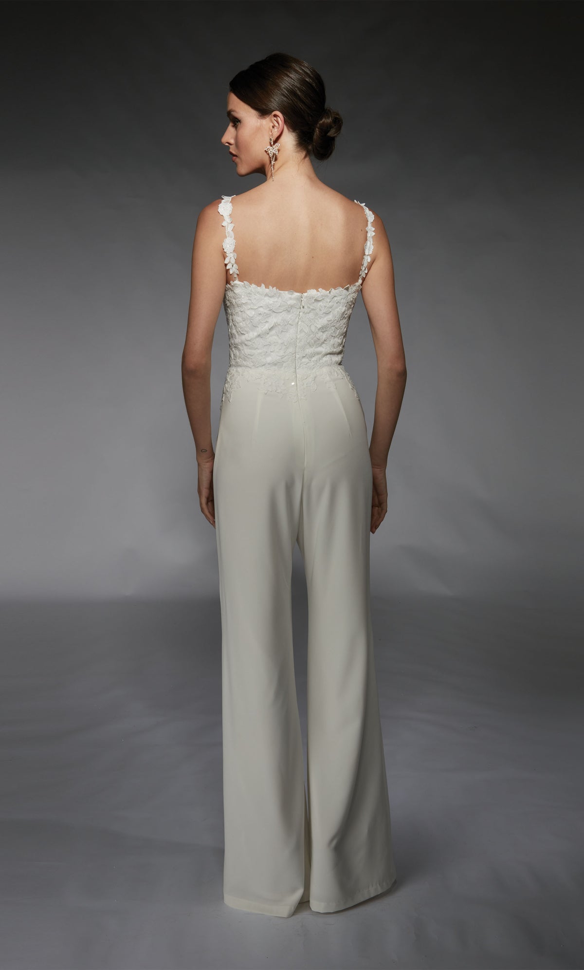 Alyce Paris 70073 Bridal directement sur une robe de combinaison élégante