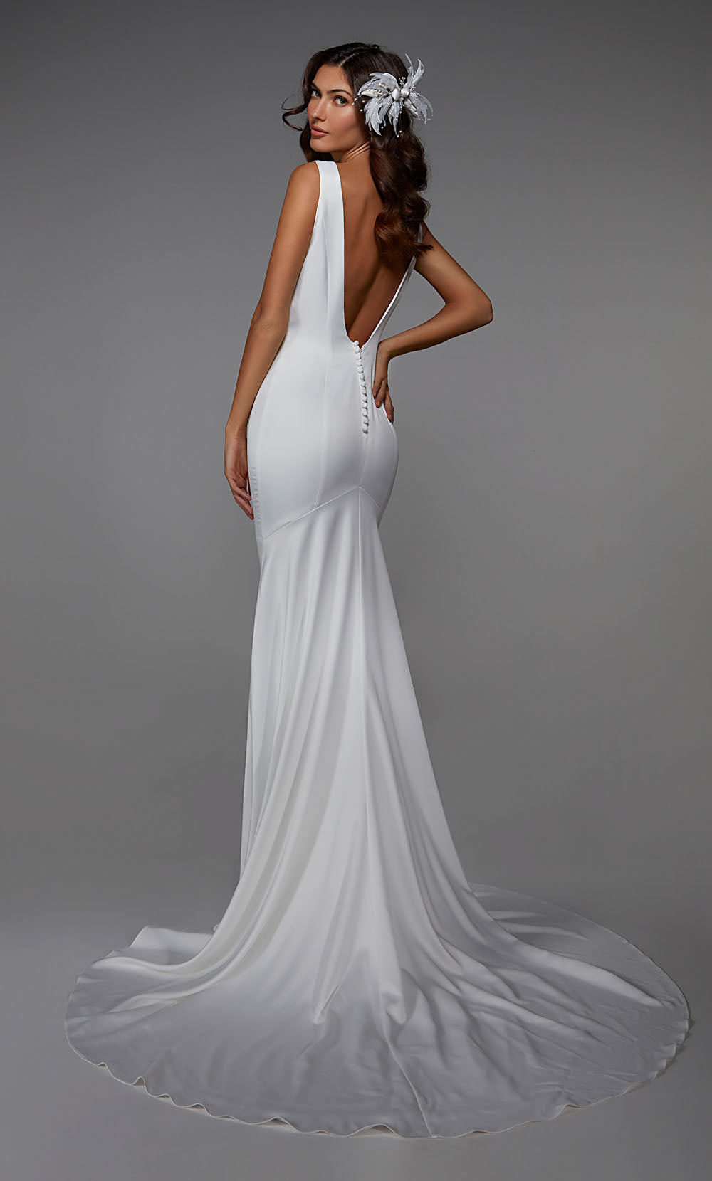 Alyce Paris 7021 Bridal plongeant la robe de l&#39;ajustement et des poussées simples