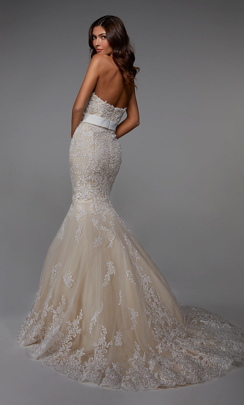 ALYCE PARIS 7032 Abito da spalma da spalma da sposa