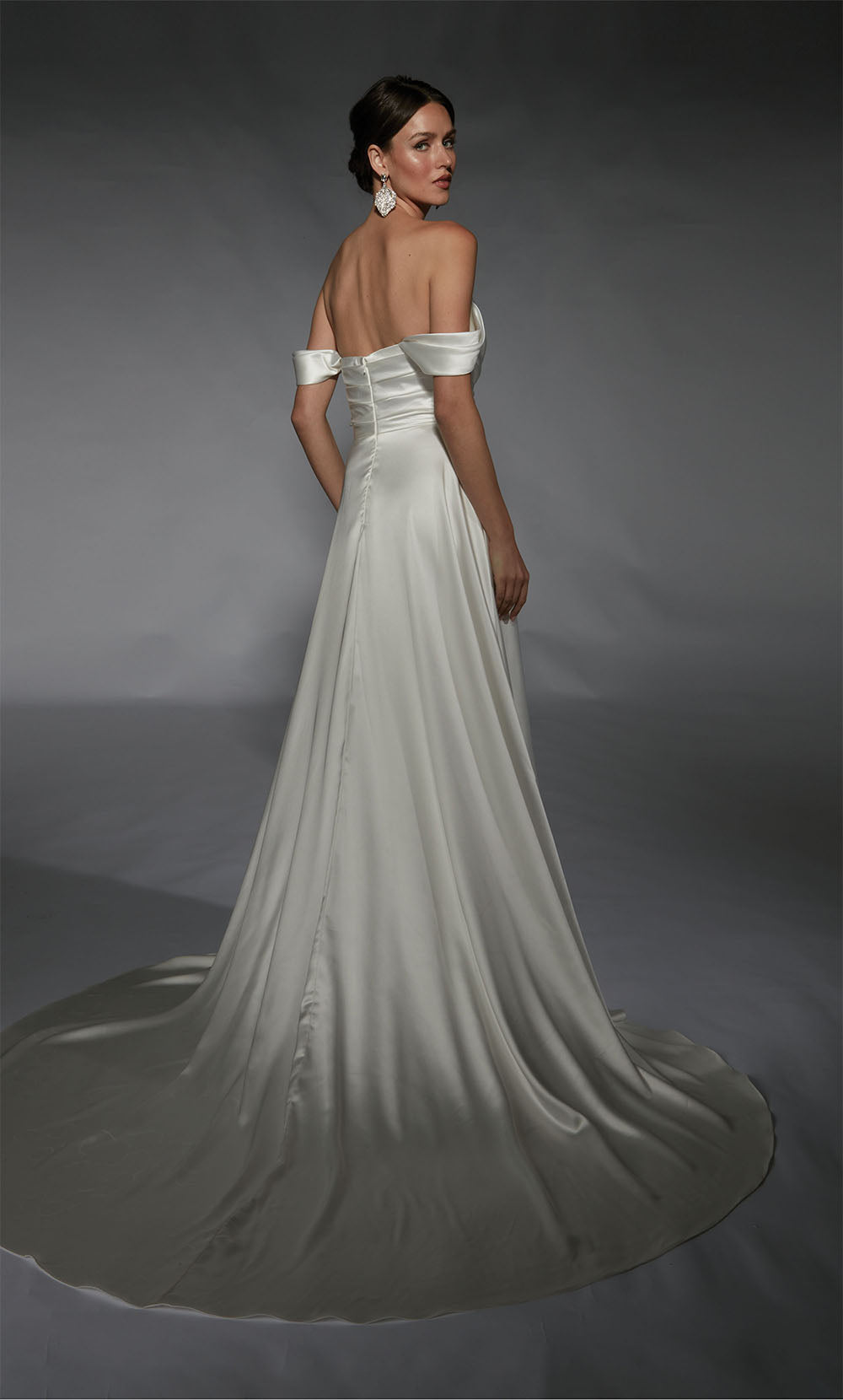 Alyce Paris 7107 Bridal Cowl Slit a Line Robe