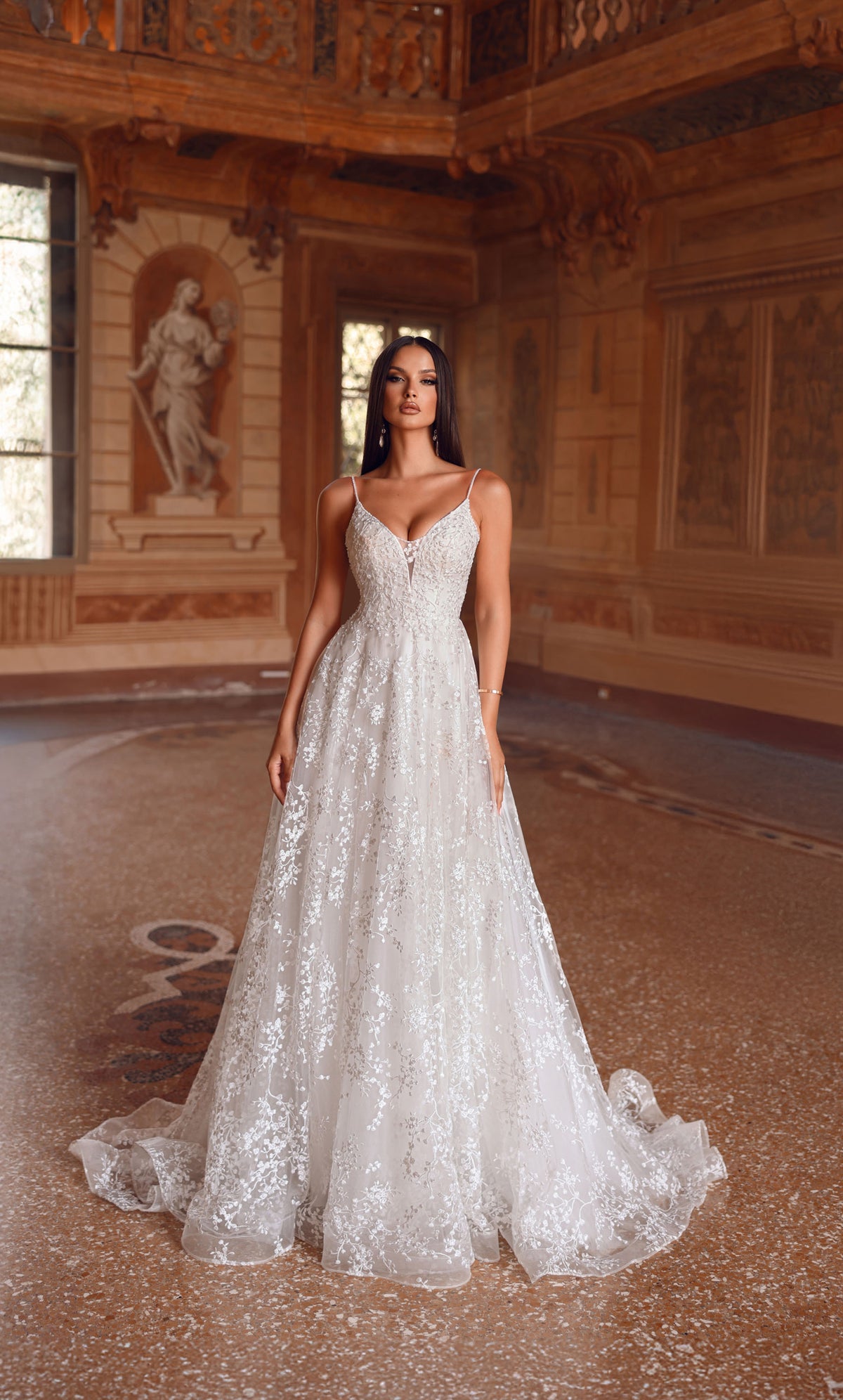 Alyce Paris 7121 Vestido de plenitud mediana de corsé nupcial