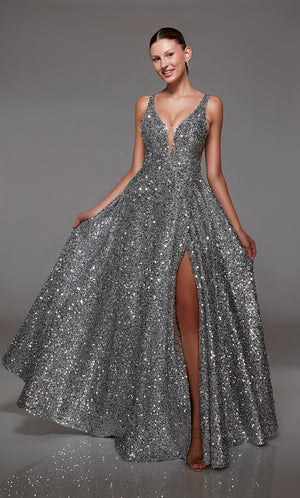 Silver prom dress: A-line silhouette, plunging neckline, front slit, and an chic V-shaped back for an stylish and glam look. Designed by ALYCE Paris.